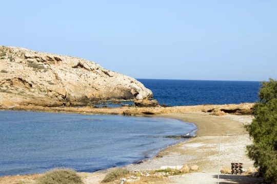 Η παραλία Κουμπάρα πριν από τις καταστροφικές παρεμβάσεις